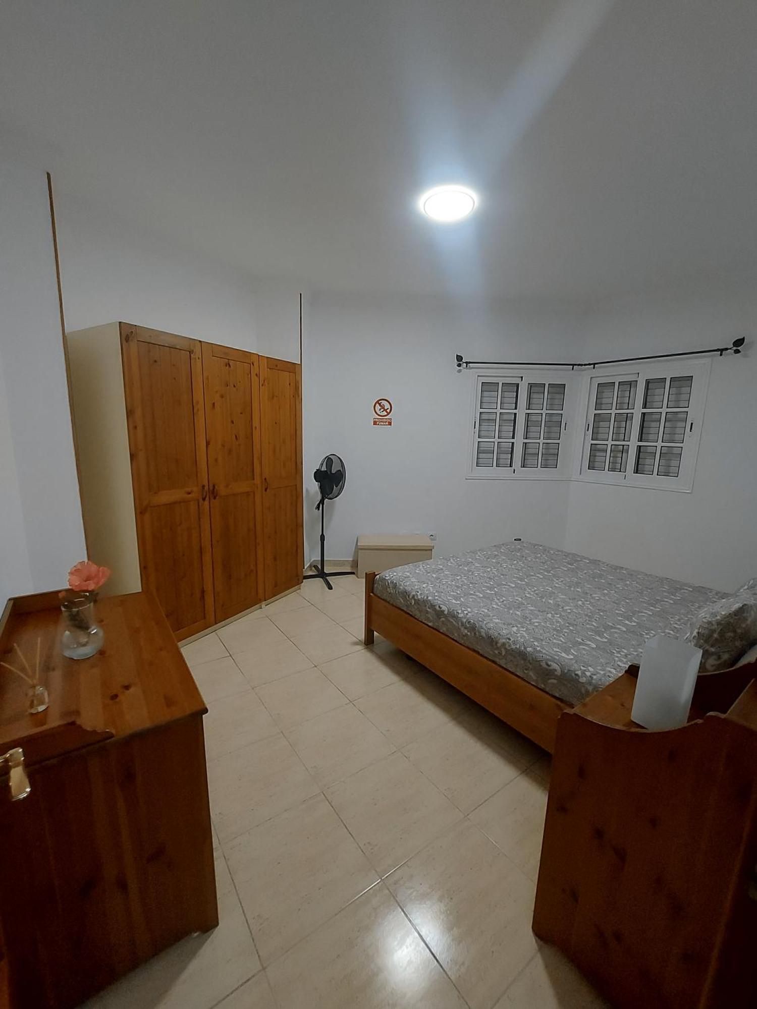 Nivaria * Vecindario (Gran Canaria)